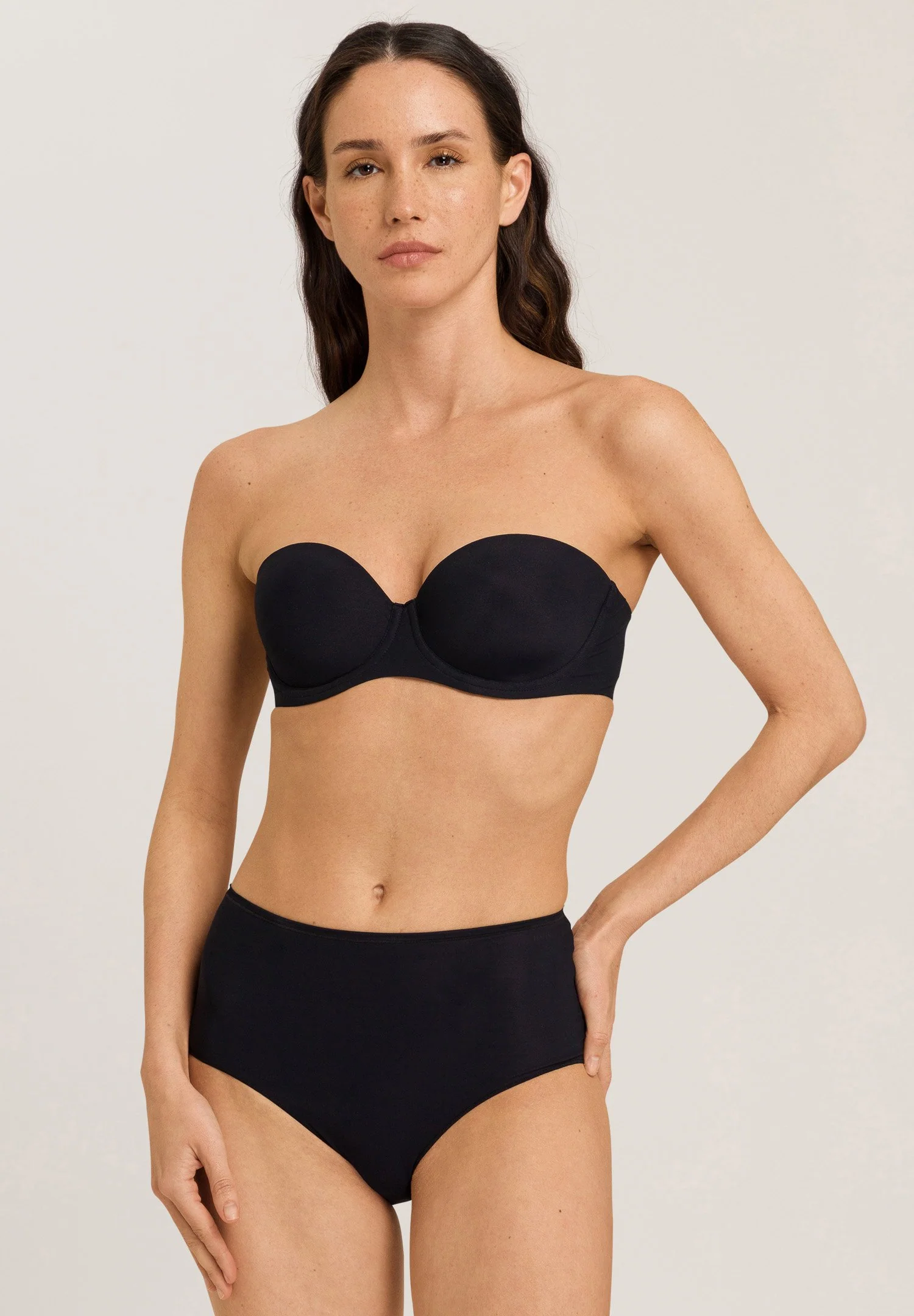 Allure Padded Bandeau Bra | black 071732-070199 - Image 15
