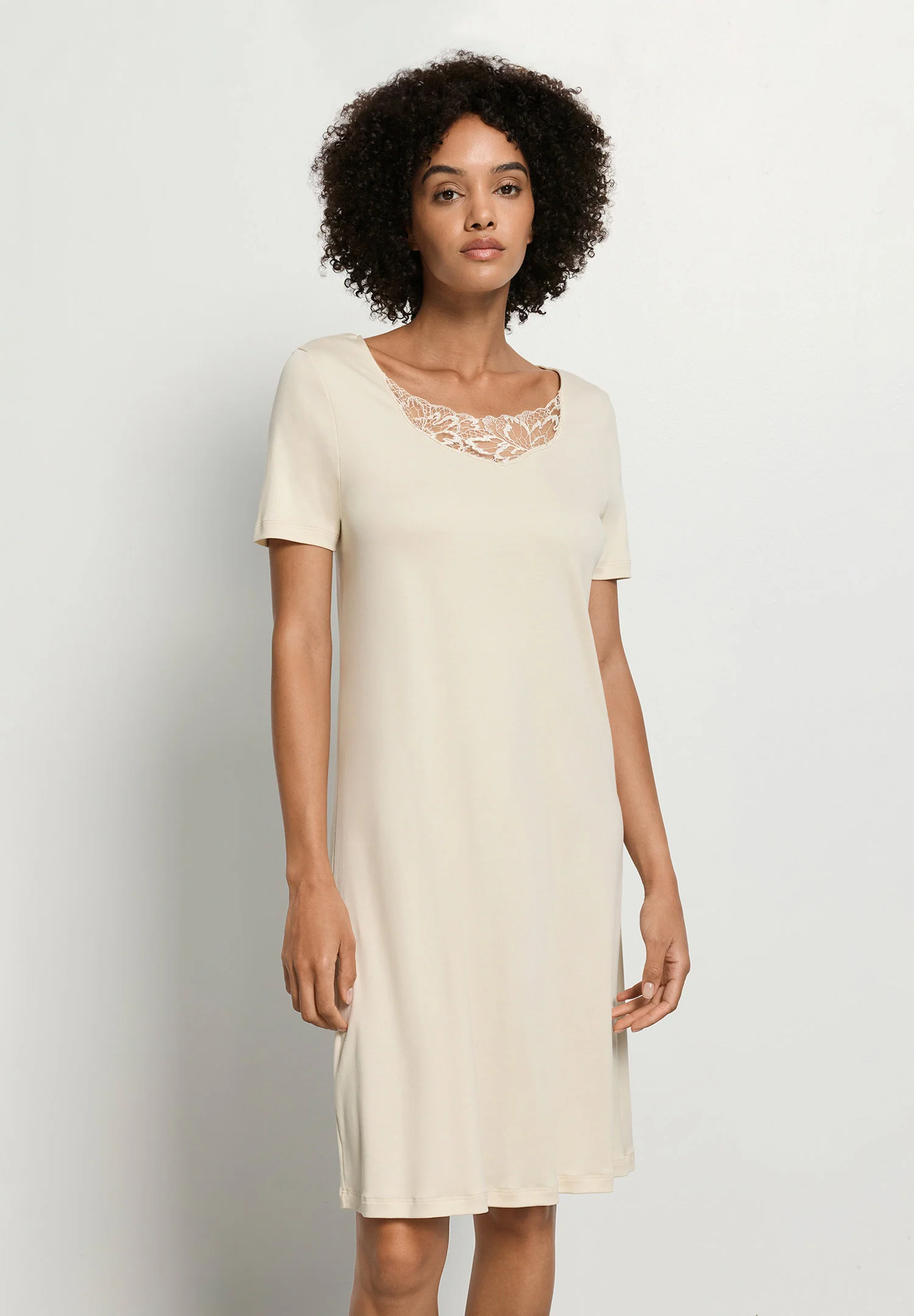 Belen NW S/SLV Nightdress 100cm | summer sand 074746-072811 - Image 2