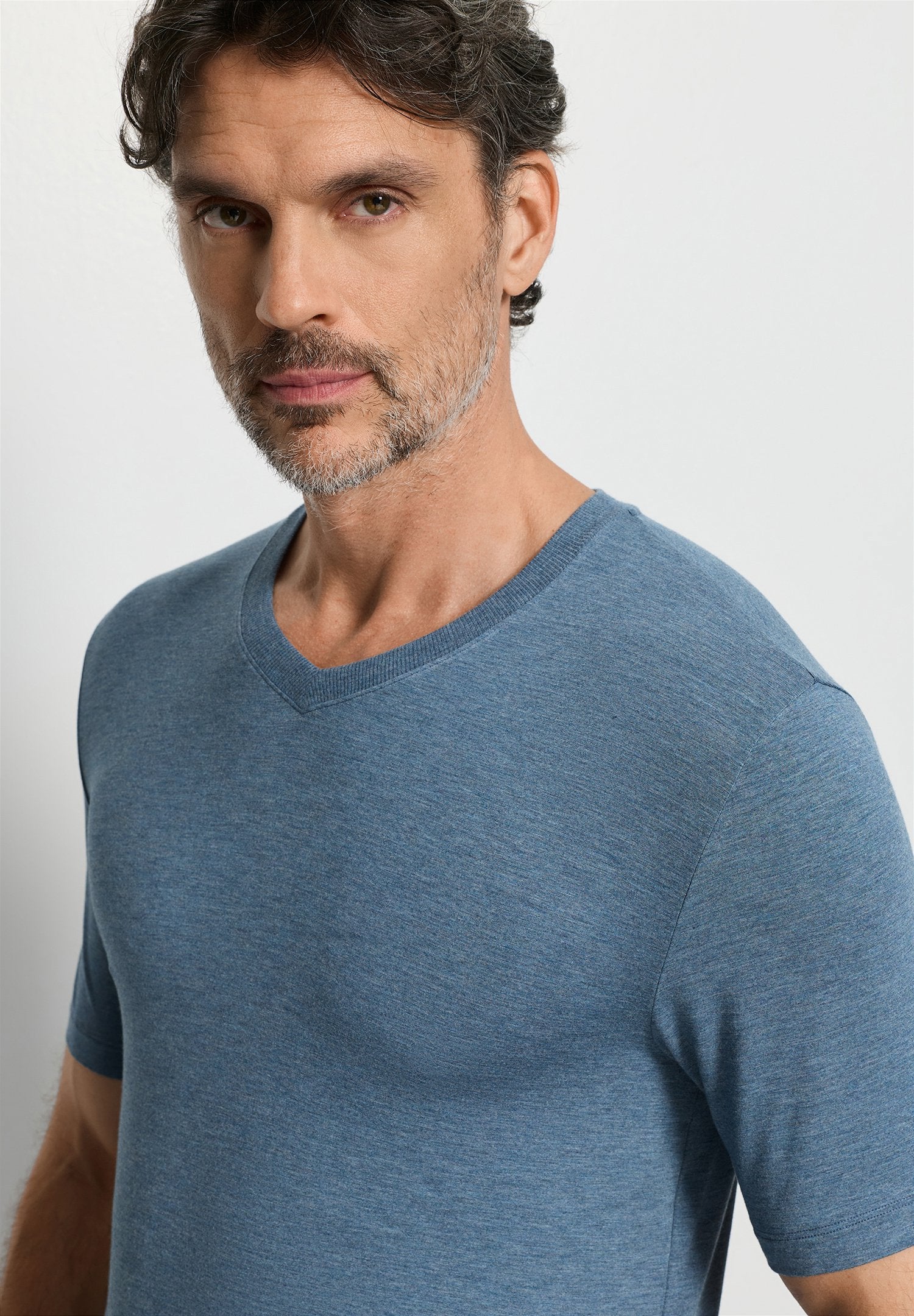 Casuals S/SLV Shirt V-Neck | retro blue melange 075035-073082 - Image 6