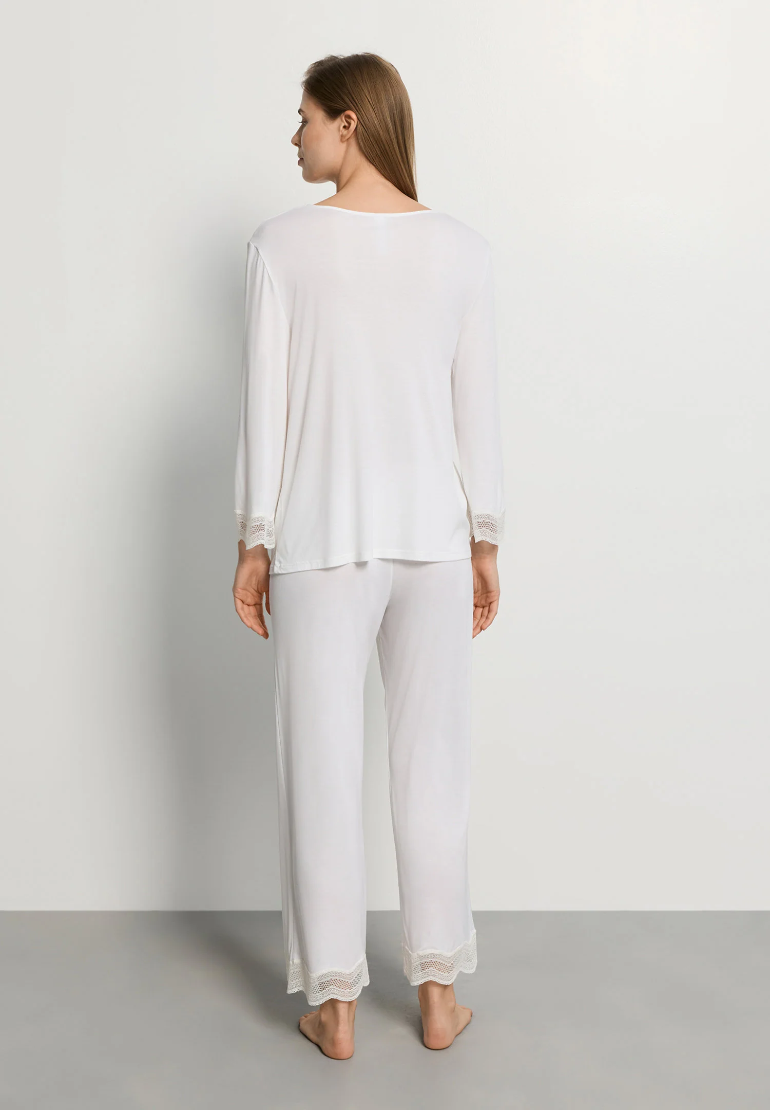 Cira NW L/SLV Pyjama Crop Pants | off white 074743-070102 - Image 4