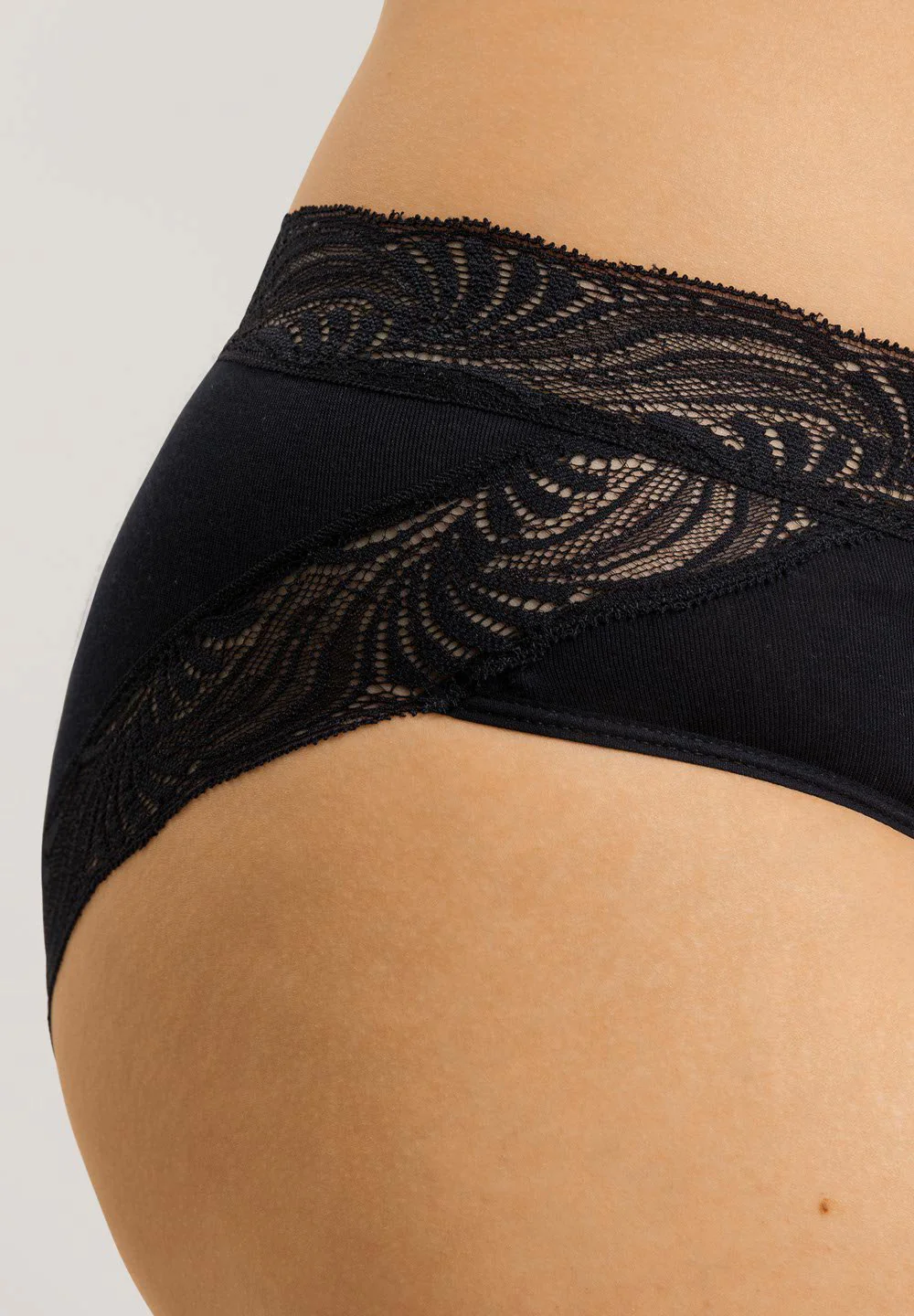 Cotton Delight Midi Briefs | black 071835-070019 - Image 6
