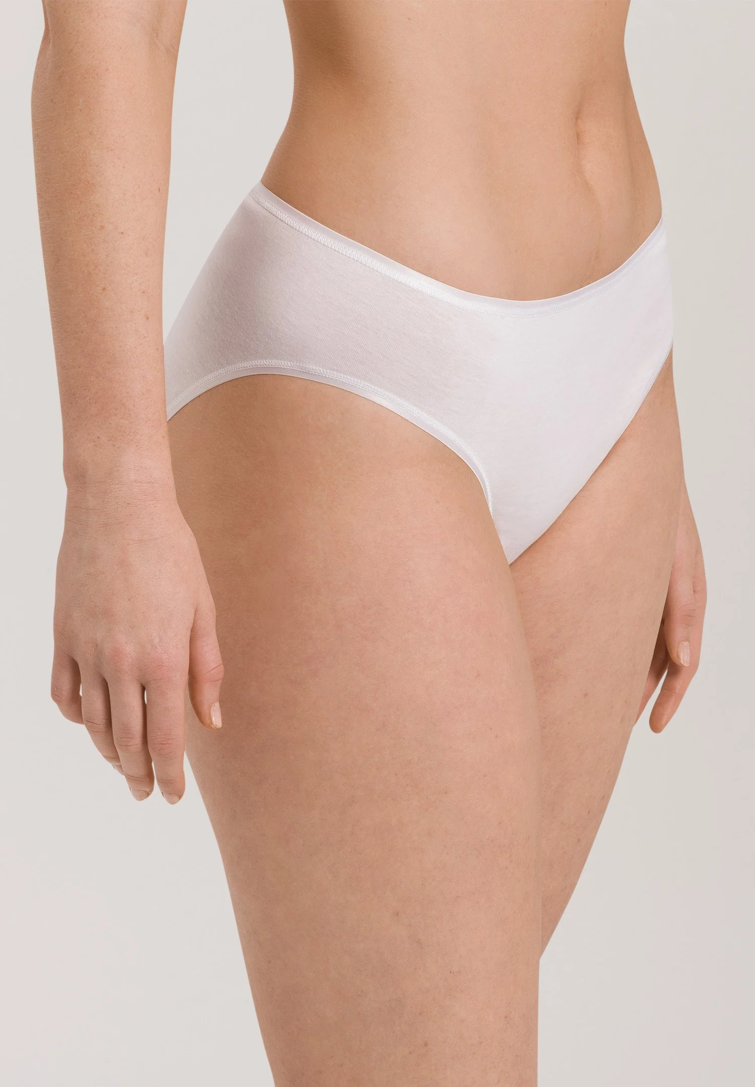 Cotton Seamless Midi Briefs | white 071626-070101 - Image 2
