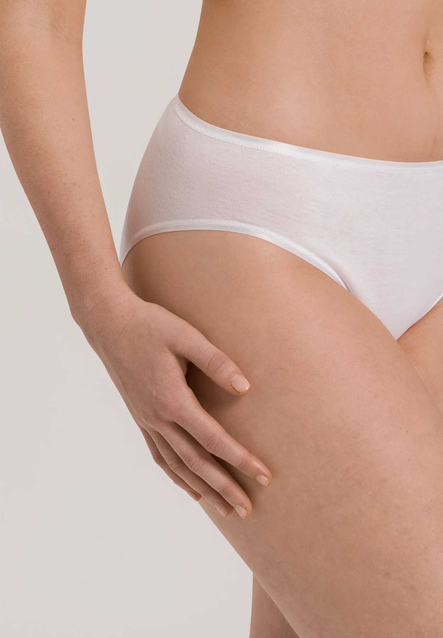 Cotton Seamless Midi Briefs | white 071626-070101 - Image 6