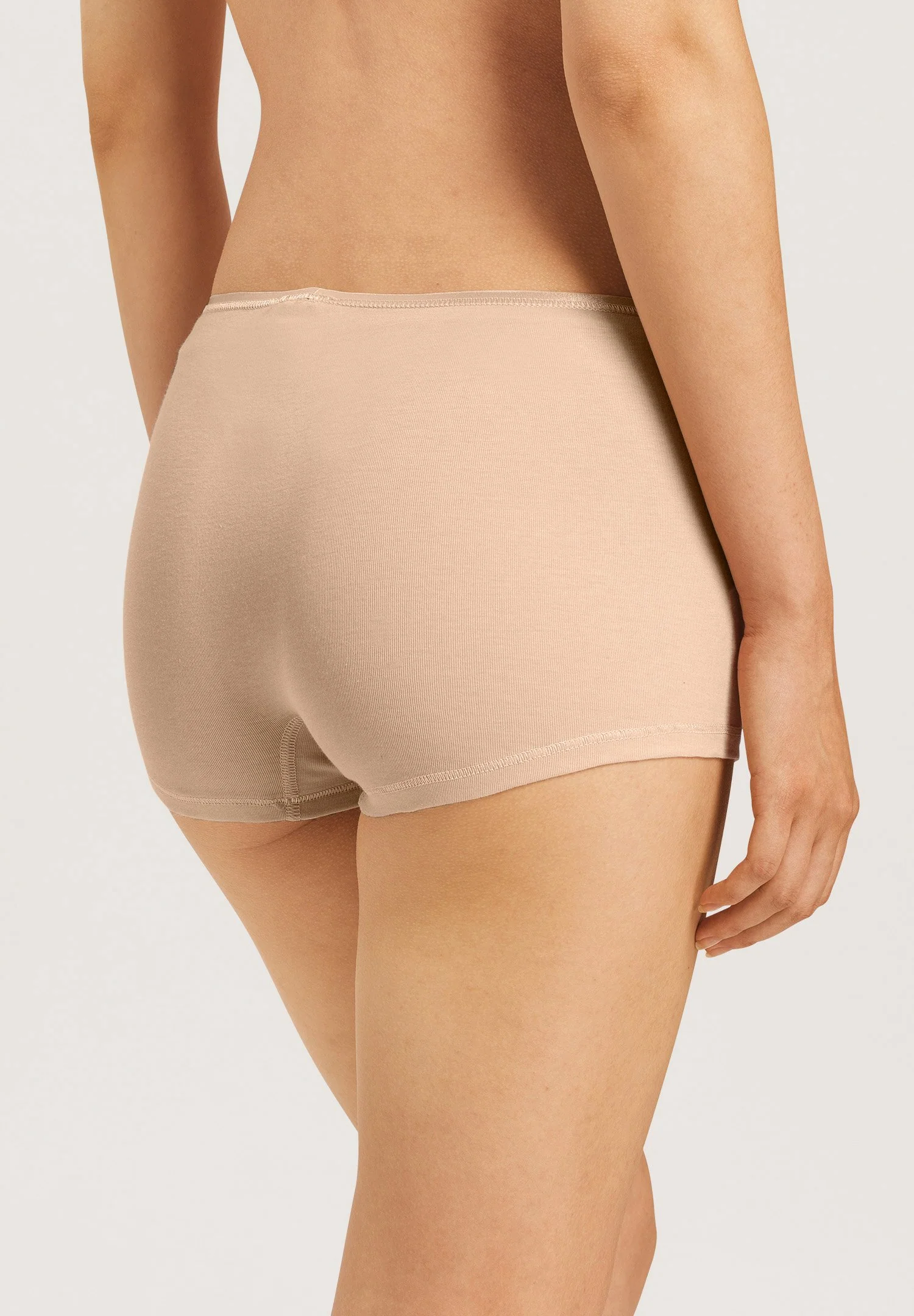 Cotton Seamless Shortleg Pants | beige 071631-070274 - Image 4