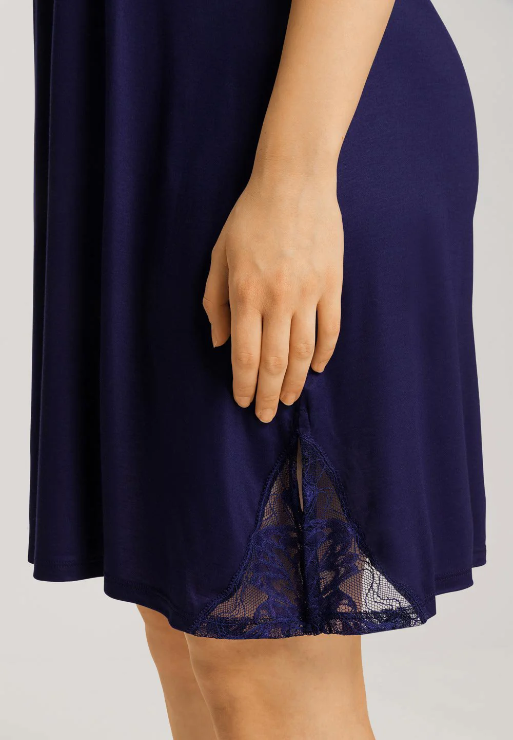Eva NW S/SLV Nightdress 95cm | evening blue 074886-072621 - Image 7