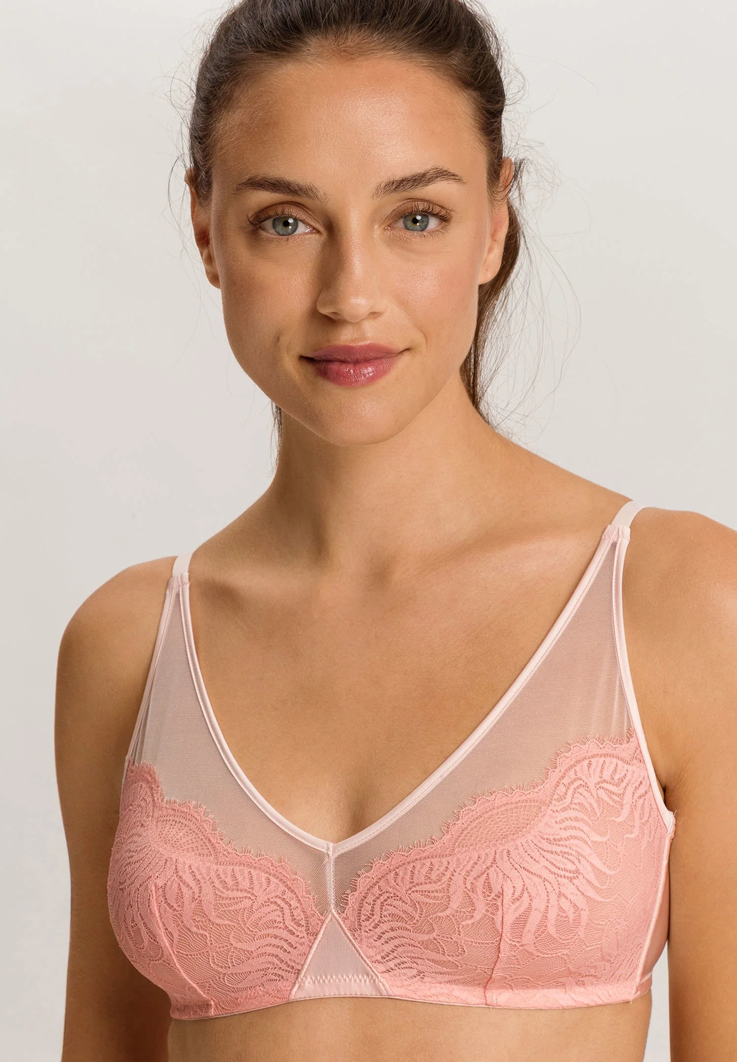 Gale Soft Cup Bra | rosewater 070867-072111 - Image 6