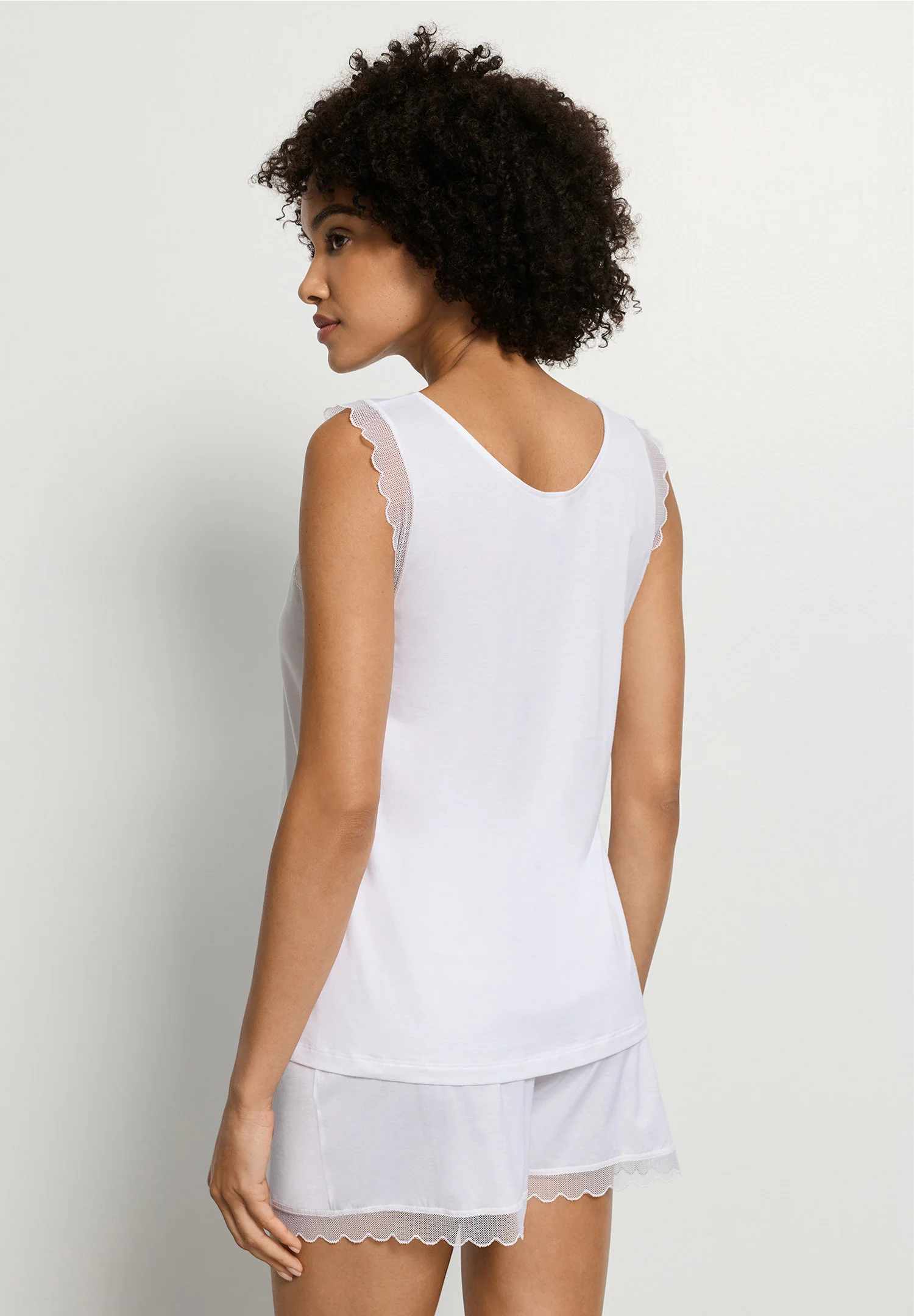 Inaya Sleeveless Short Pyjama | white 074738-070101 - Image 4