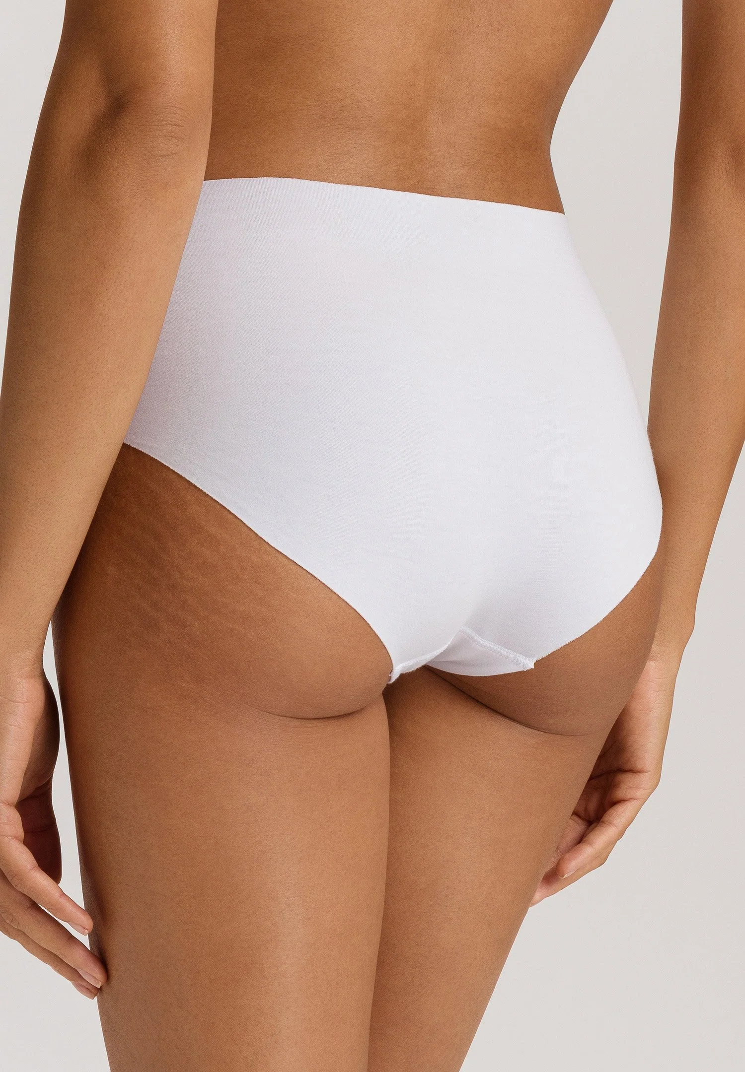 Invisible Cotton Maxi Briefs | white 071244-070101 - Image 4