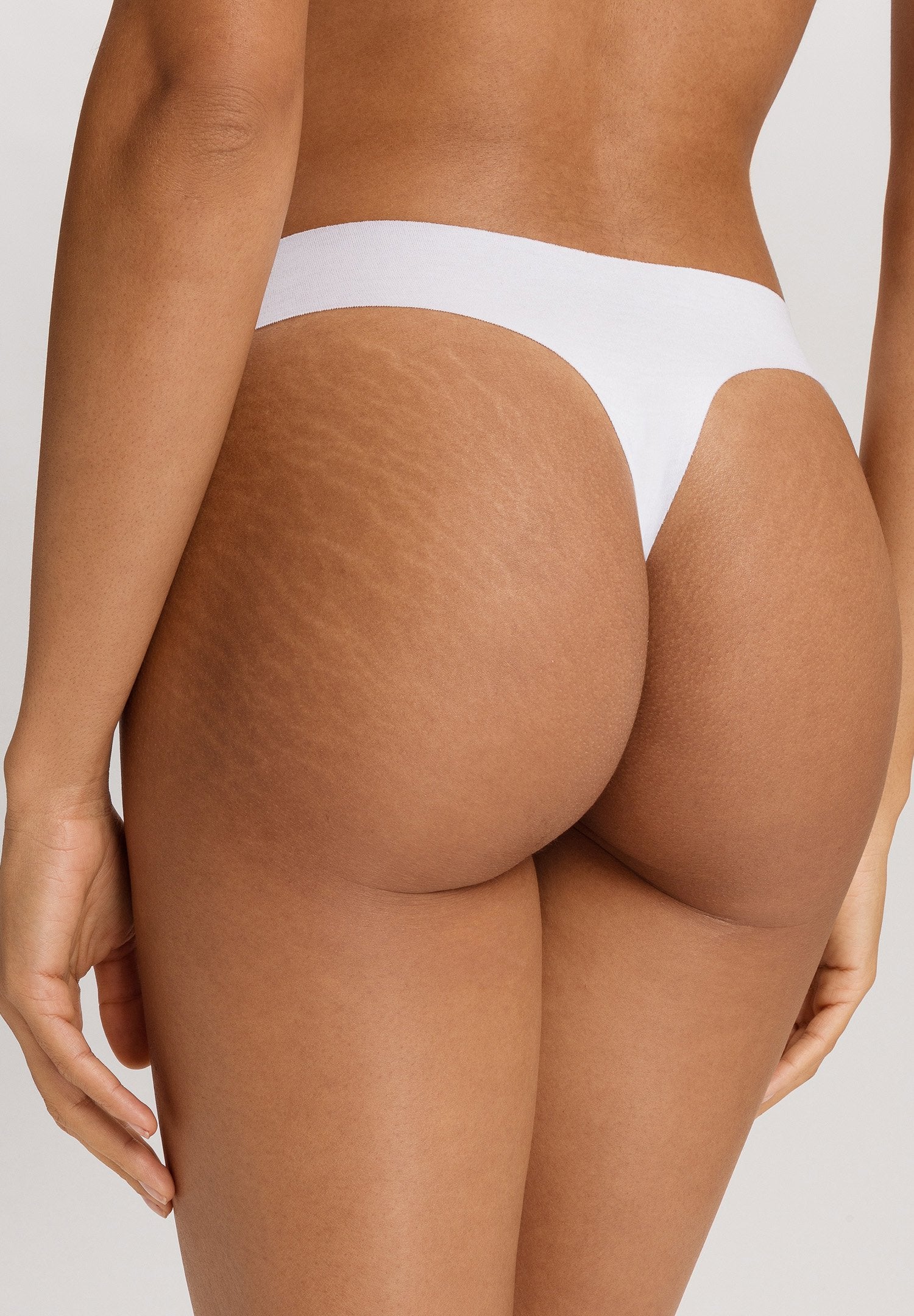 Invisible Cotton Thong | white 071242-070101 - Image 4