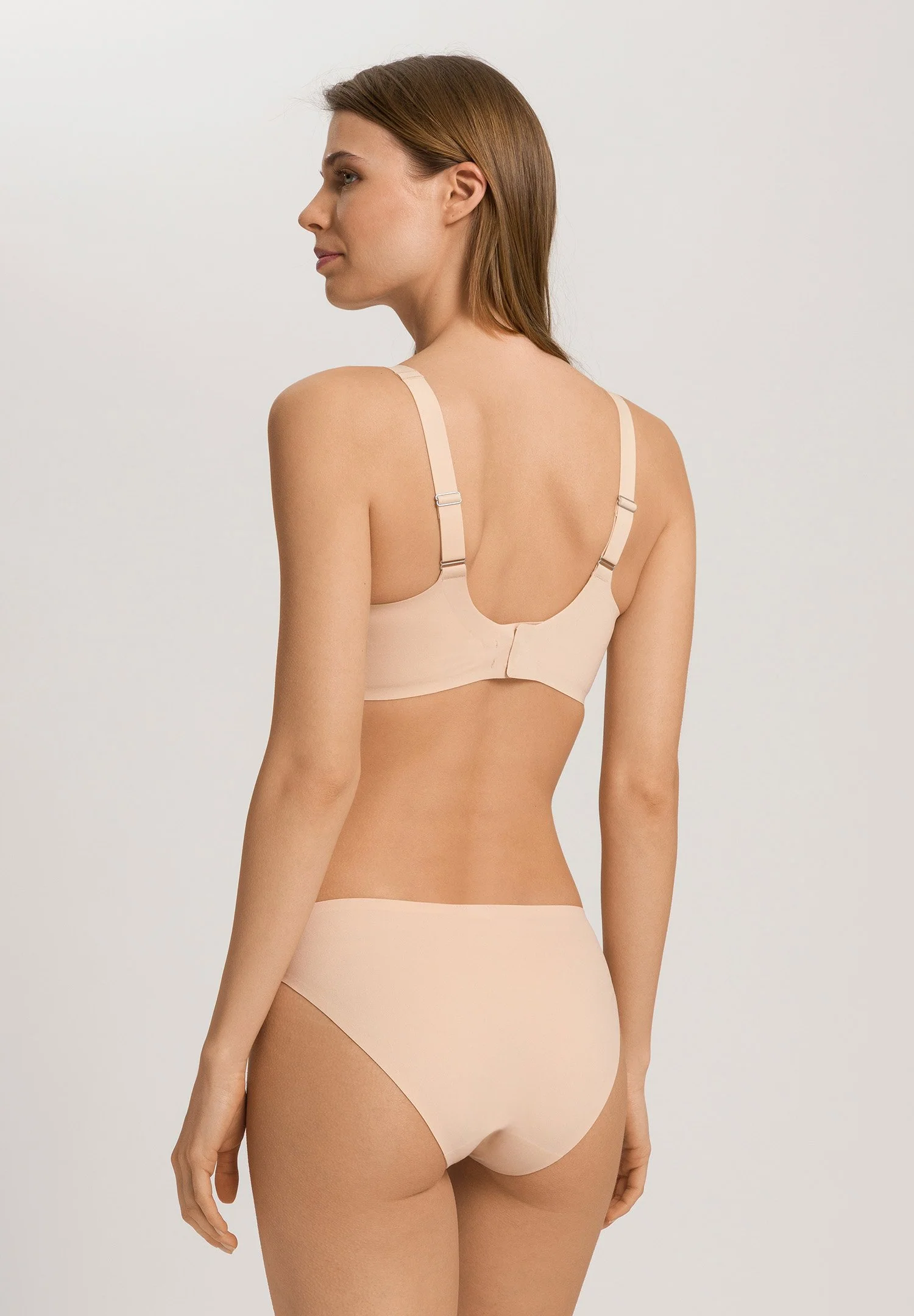 Invisible Touch Soft Cup Bra | beige 071139-070274 - Image 4