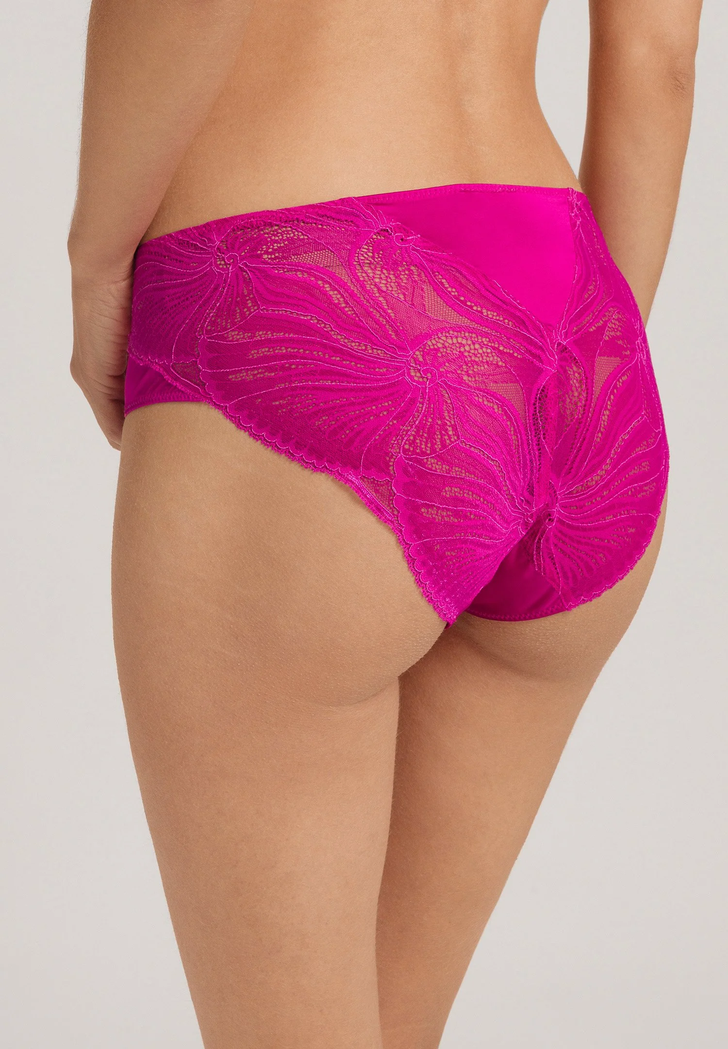 Lilith Midi Briefs | very berry 070841-071370 - Image 4
