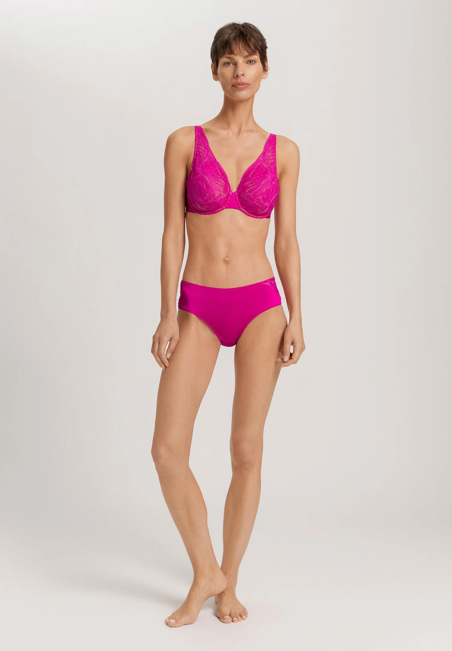 Lilith Midi Briefs | very berry 070841-071370 - Image 5