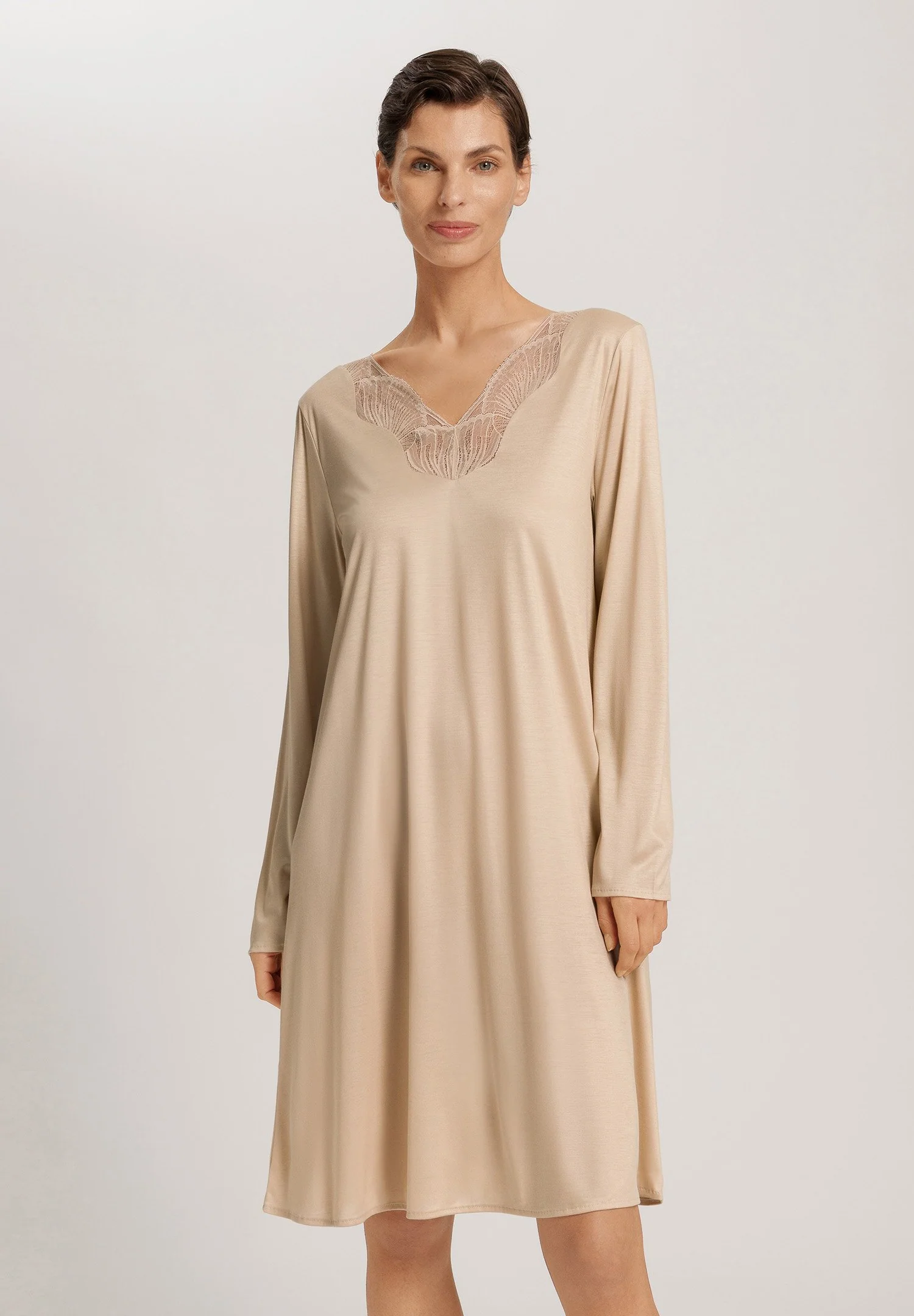 Lilith NW L/SLV Nightdress 100cm | coffee quartz 074783-072216 - Image 2