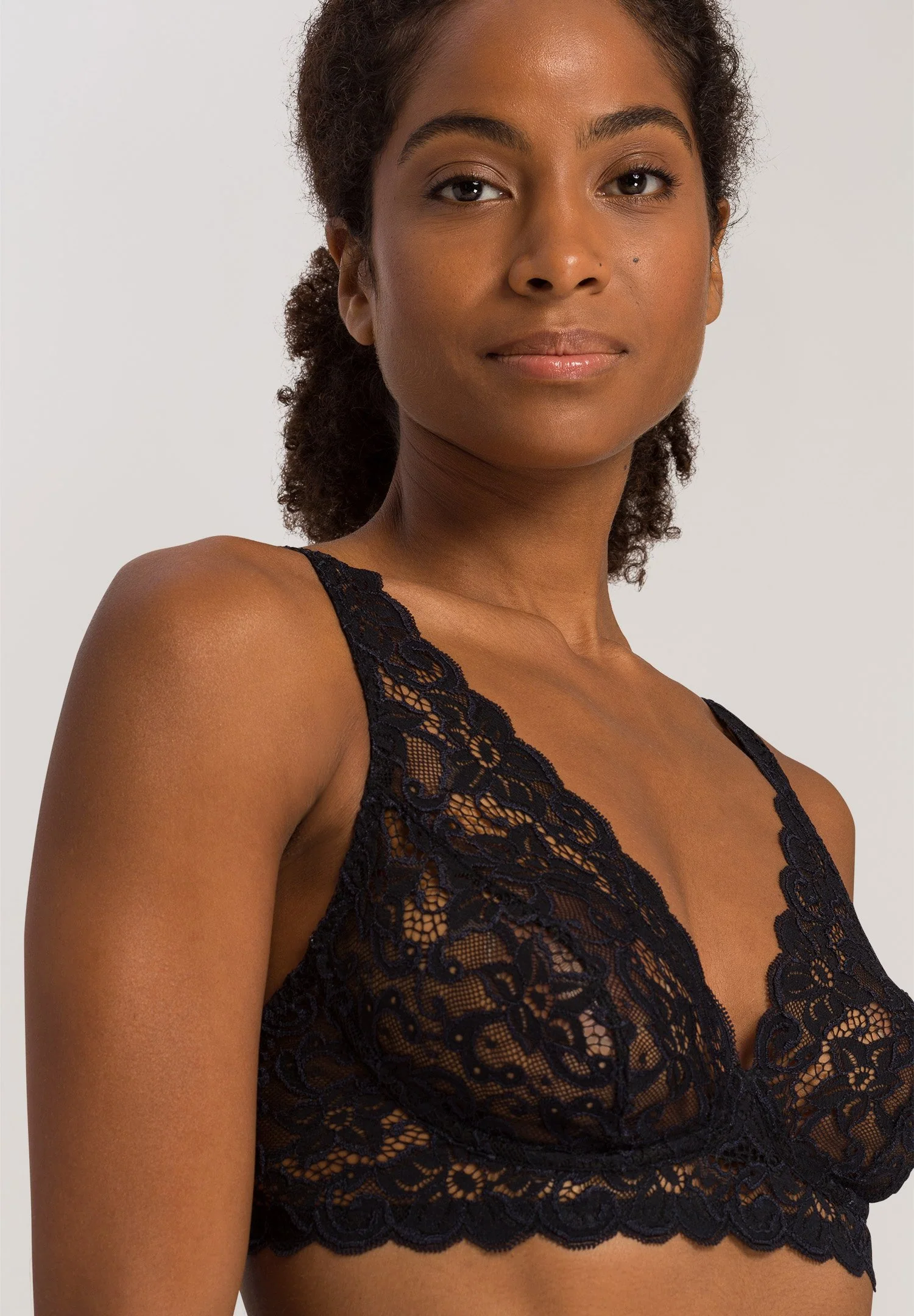Moments Soft Cup Bra | black 071465-070019 - Image 6