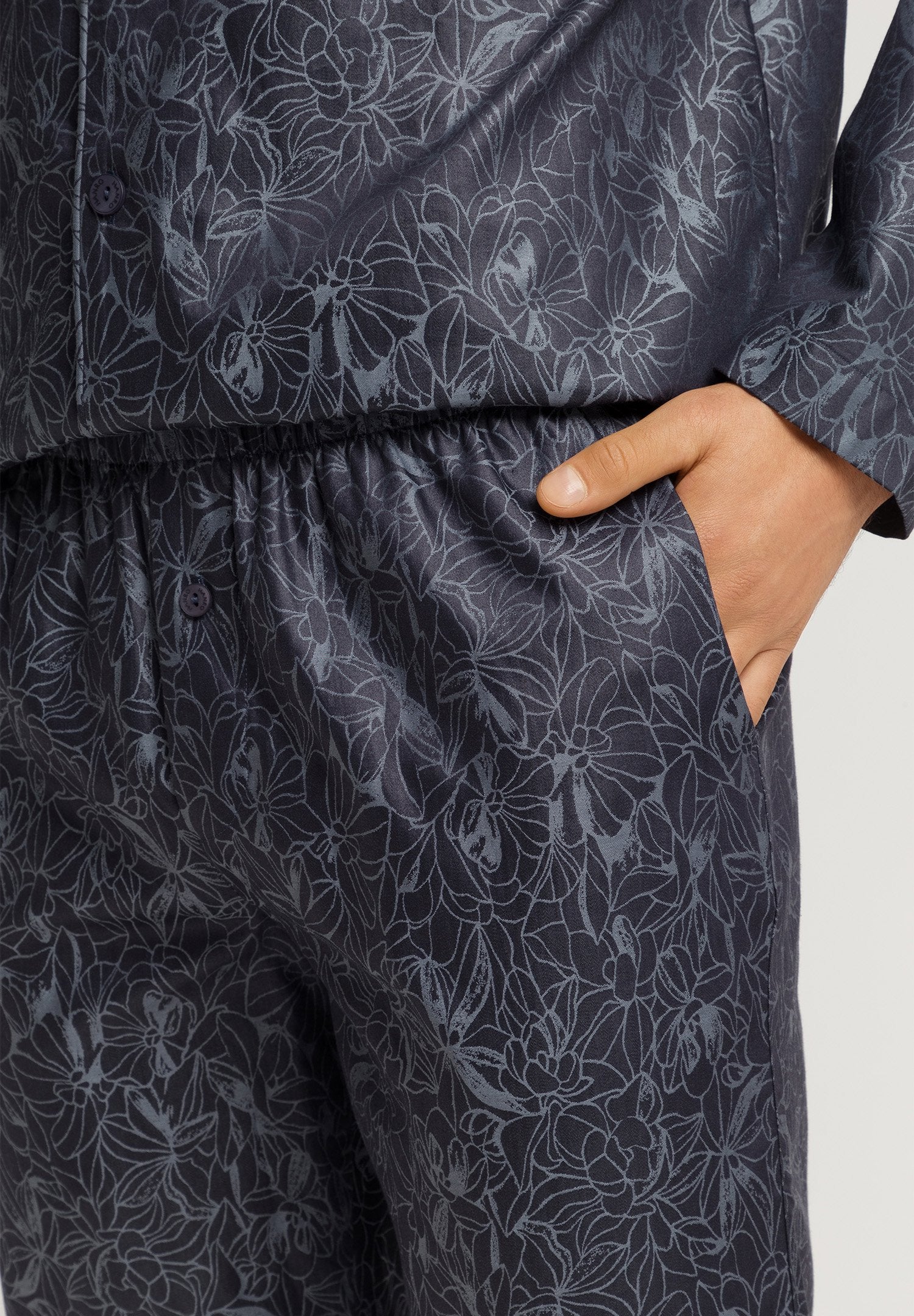 Selection L/SLV Pajama | nightshade woven 075835-073038 - Image 6