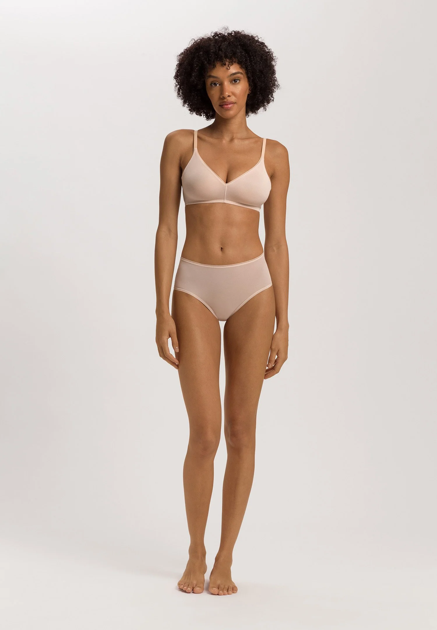 Smooth Illusion Maxi Briefs | beige 070845-070274 - Image 5