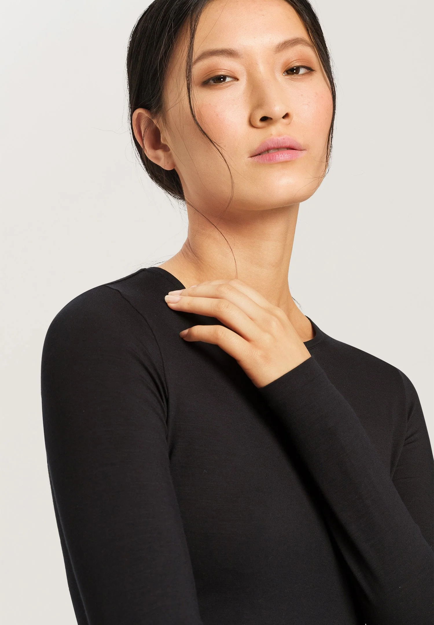 Soft Touch L/SLV Shirt | black 071259-070019 - Image 6