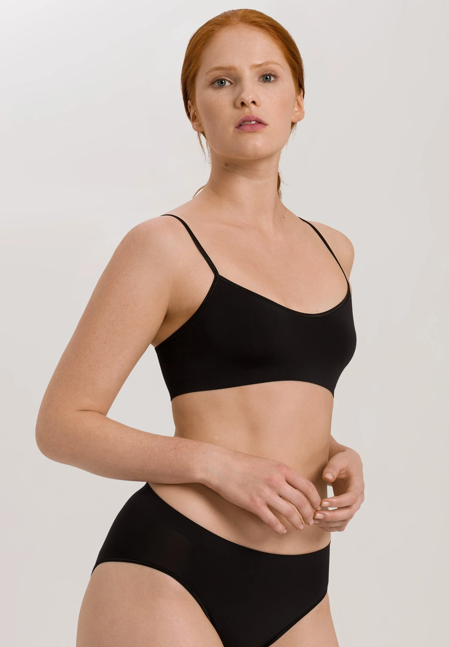 Touch Feeling Crop Top | black 071824-070199 - Image 2