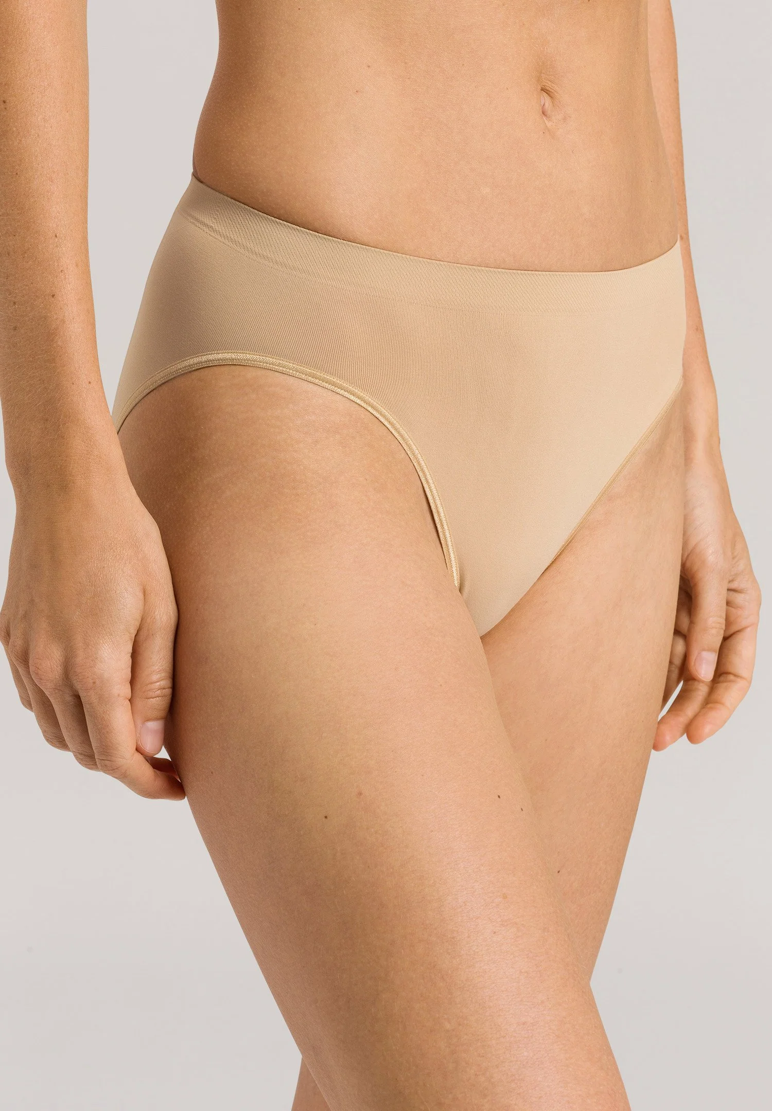 Touch Feeling Midi Briefs | beige 071812-070274 - Image 2