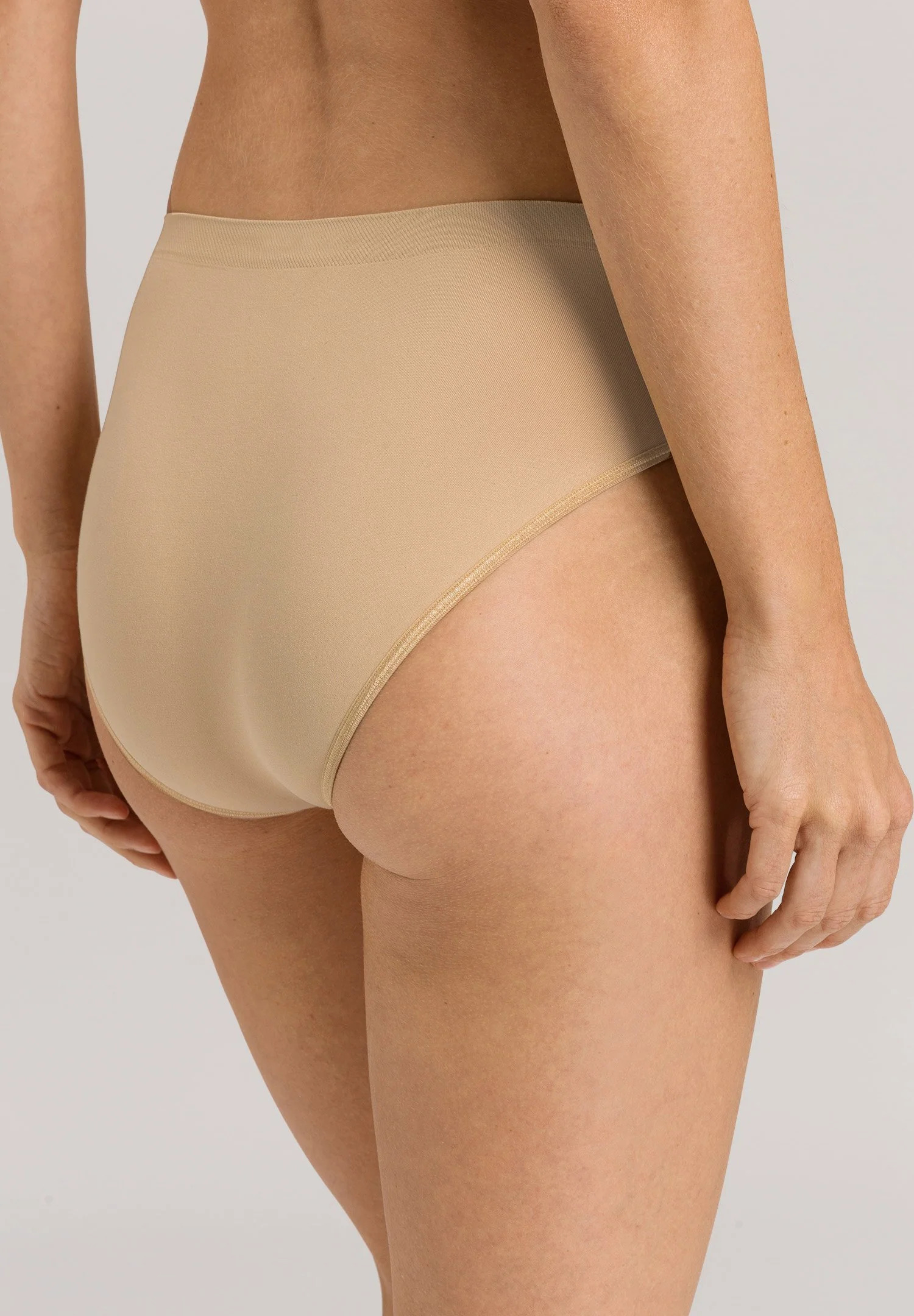Touch Feeling Midi Briefs | beige 071812-070274 - Image 4