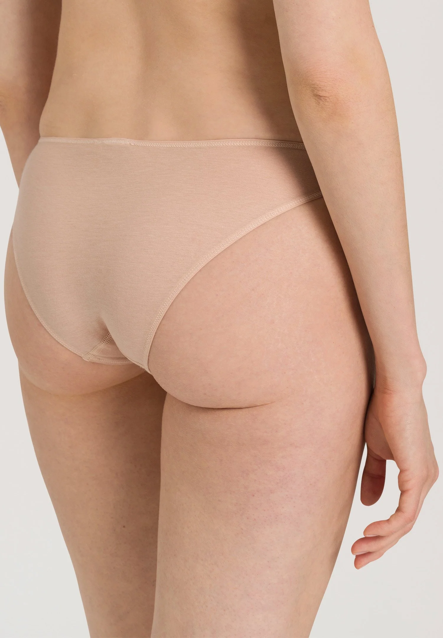 Ultralight Mini Briefs | beige 071818-070274 - Image 4