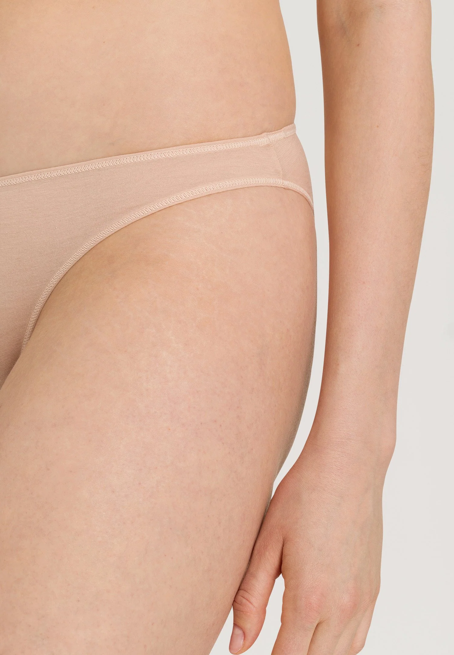 Ultralight Mini Briefs | beige 071818-070274 - Image 6