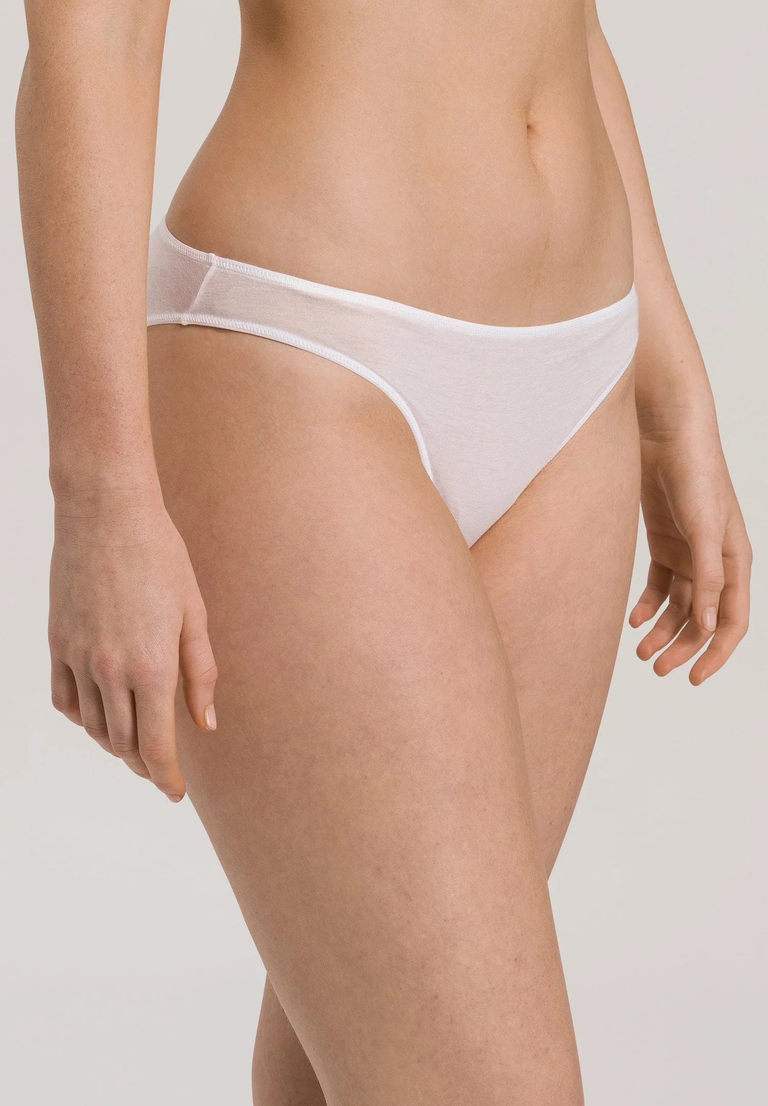 Ultralight Mini Briefs | white 071818-070101 - Image 2