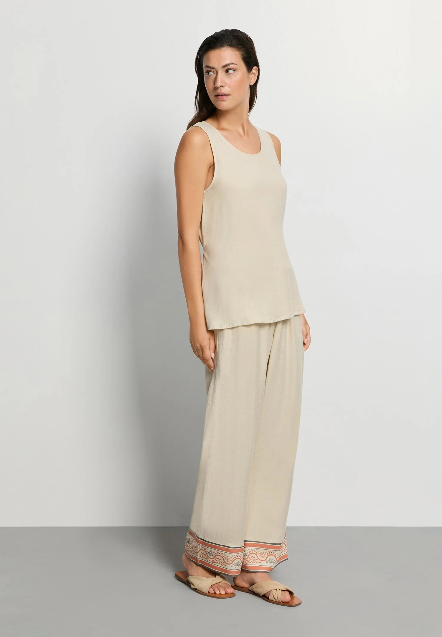 Urban Casuals Tank Top | oyster gray 078913-072671 - Image 7