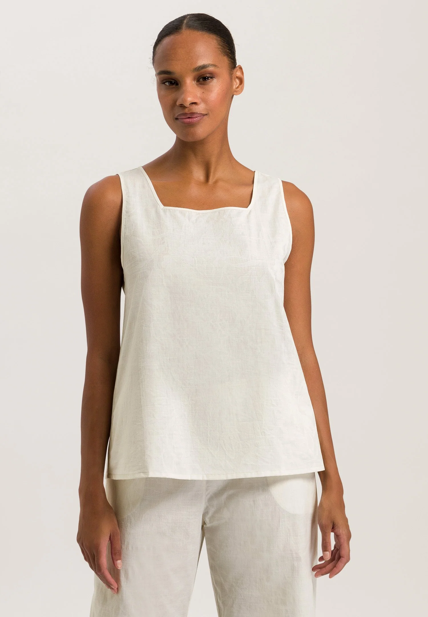 Urban Casuals Tank Top | shaded blossoms 078821-071790 - Image 2