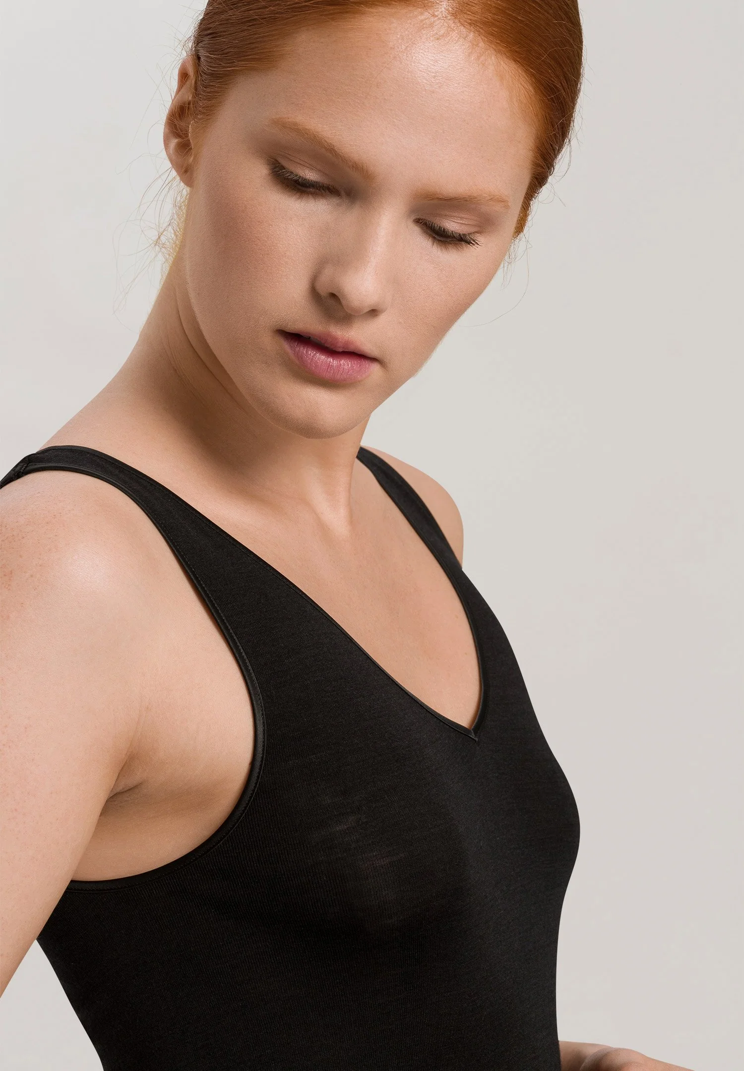 Woolen Silk Tank Top | black 071416-070018 - Image 6