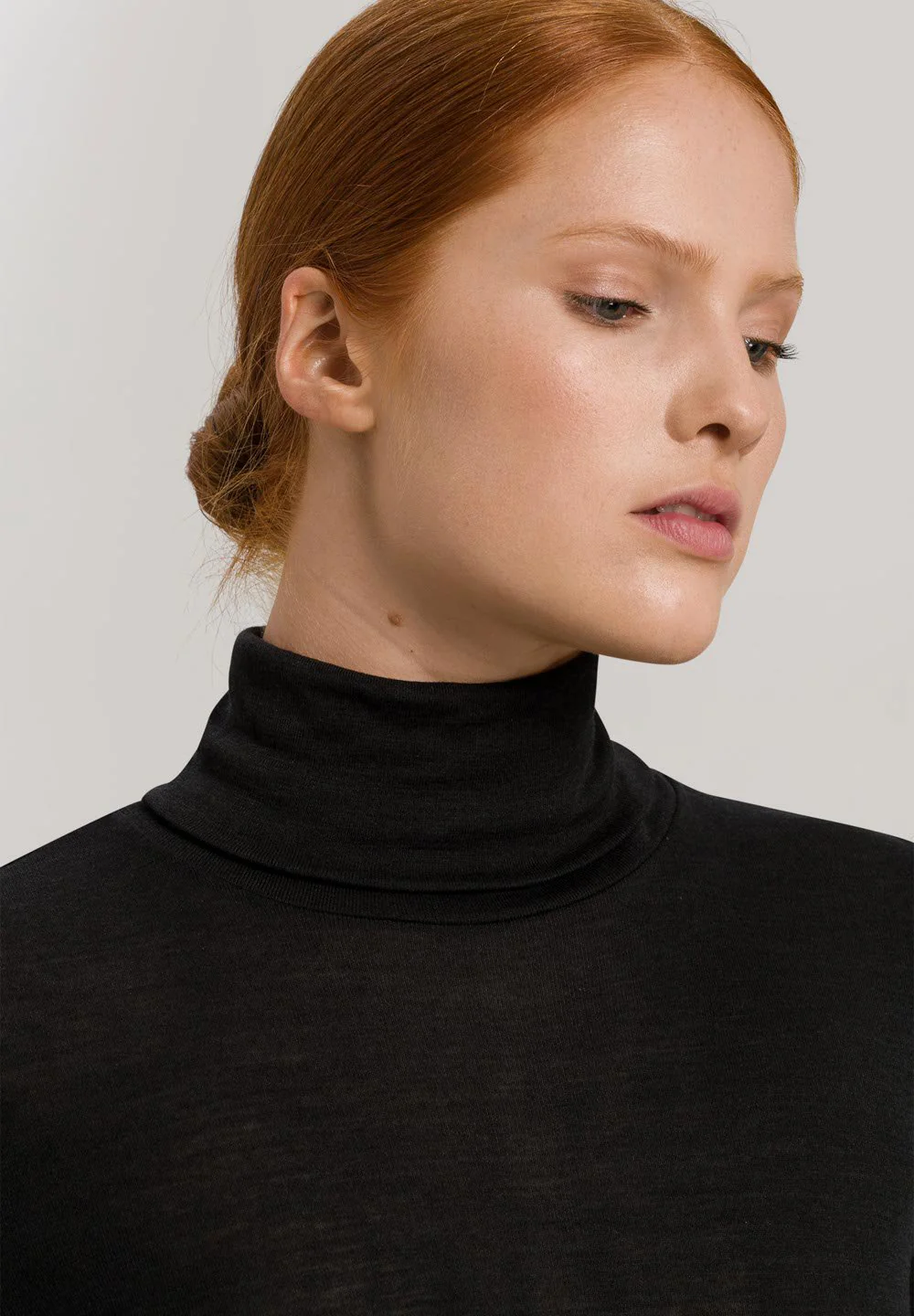 Woolen Silk Turtle-Neck Shirt | black 071423-070018 - Image 6