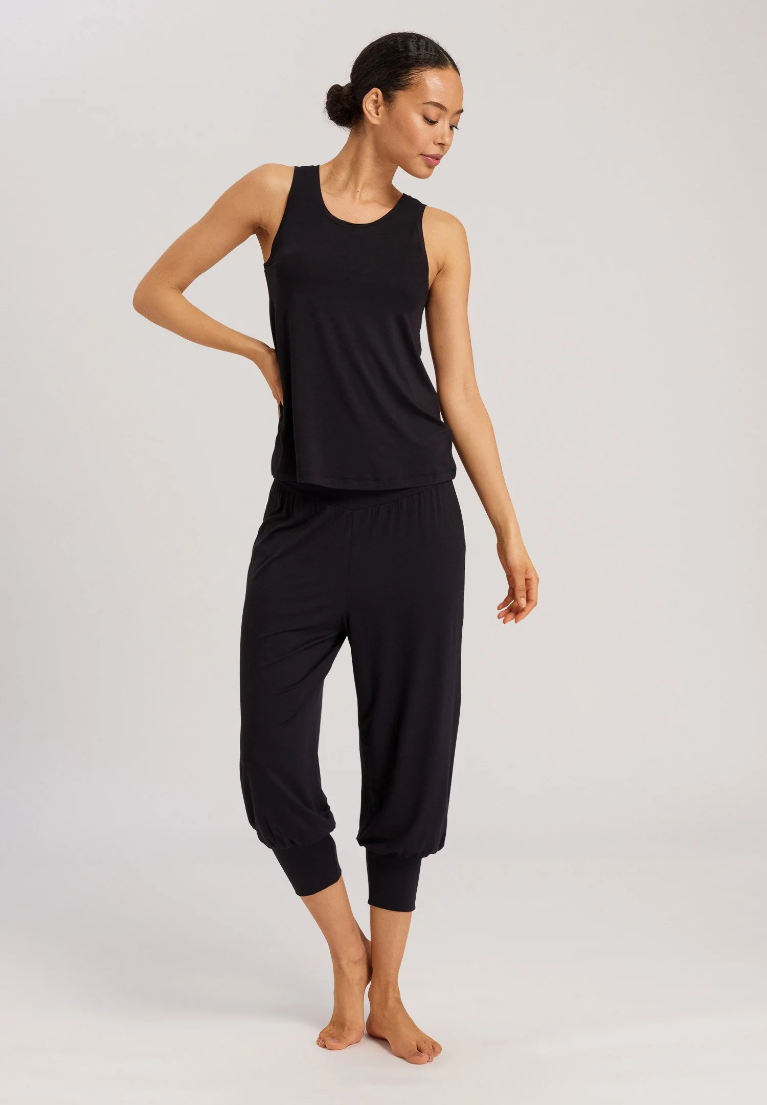 Yoga Crop Pant | black beauty 078797-072199 - Image 8