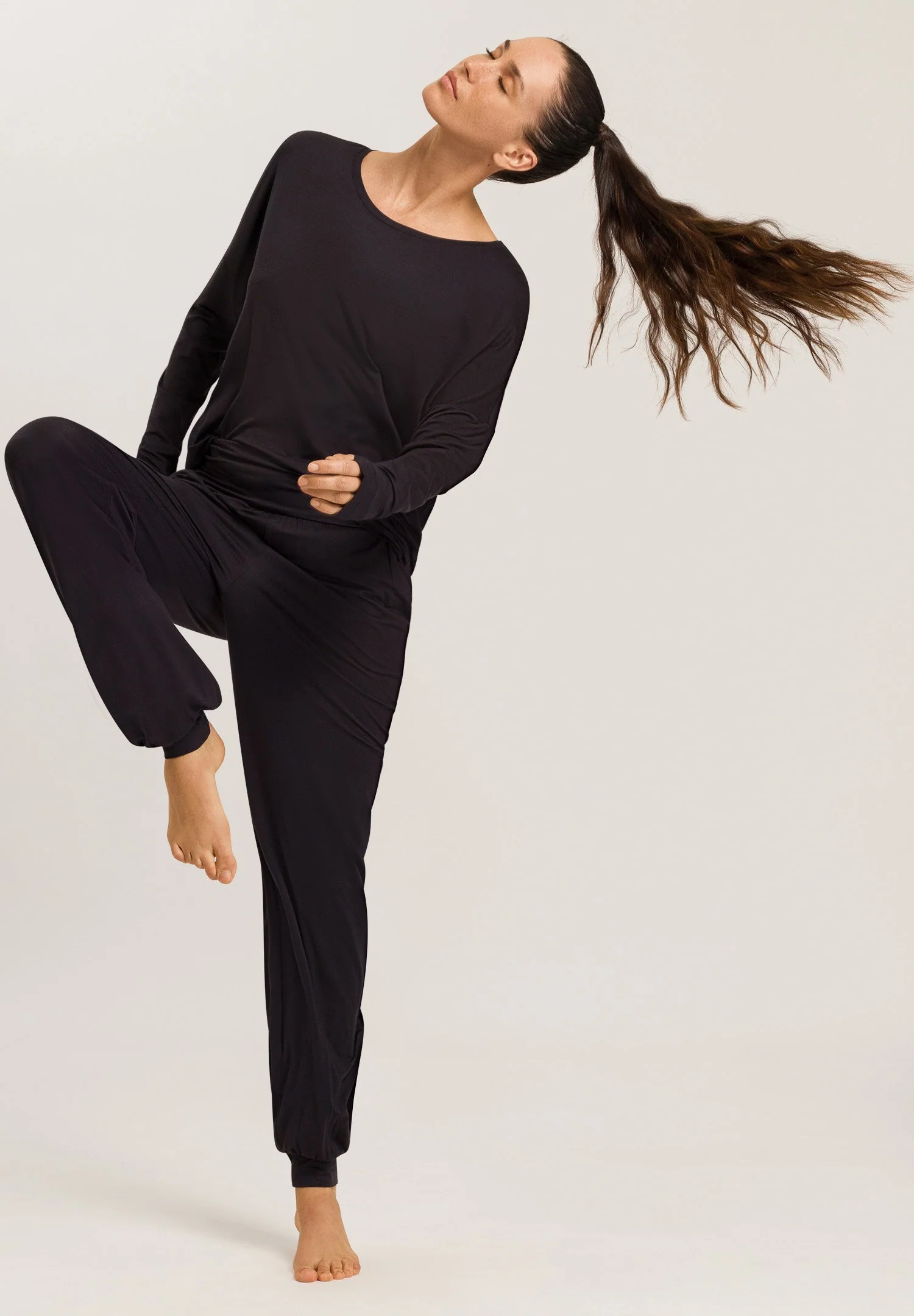 Yoga L/SLV Shirt | black beauty 078796-072199 - Image 8