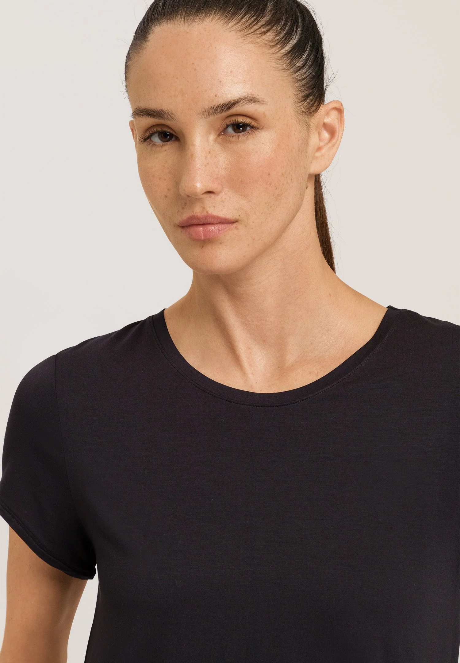 Yoga S/SLV Shirt | black beauty 078795-072199 - Image 6